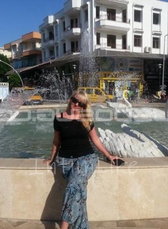 Студентка Интерсекс №3395, 46 лет